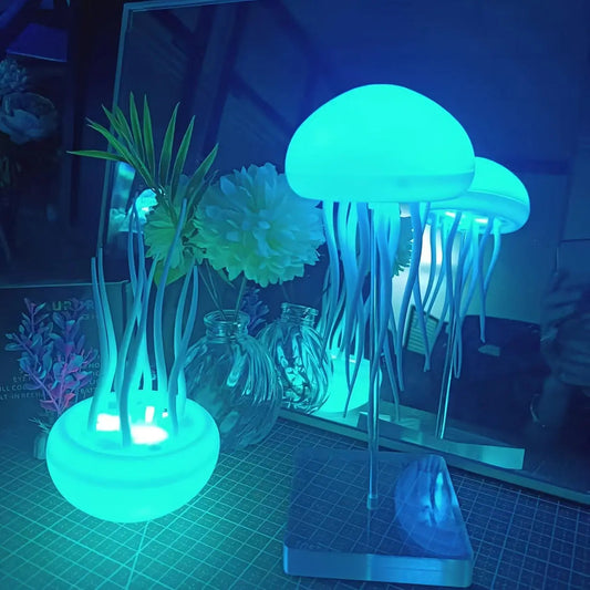 JOLIEO-Kinderlampen-Stijlvolle Flexibiliteit Aan Je Bureau - De KwalFlex Jellyfish LED Bureaulamp